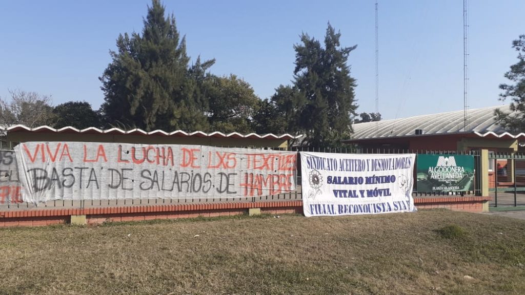 Una textil de Vicentin bajó sueldos y redujo la jornada laboral por la caída de las ventas