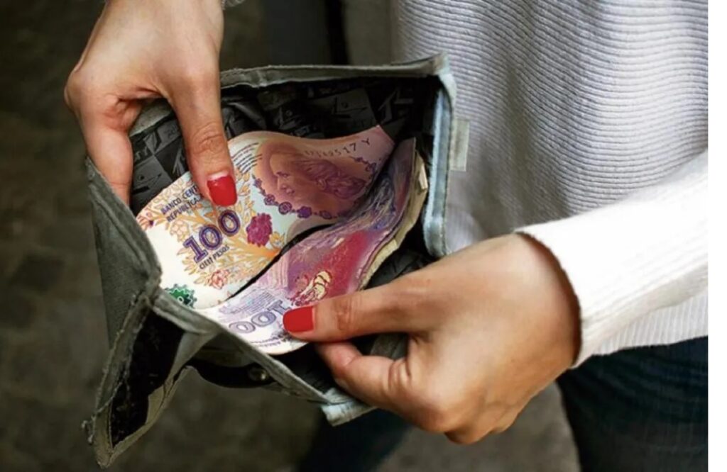 Indemnizaciones: a quienes afecta el tope de 10 sueldos que propone la reforma laboral del Gobierno